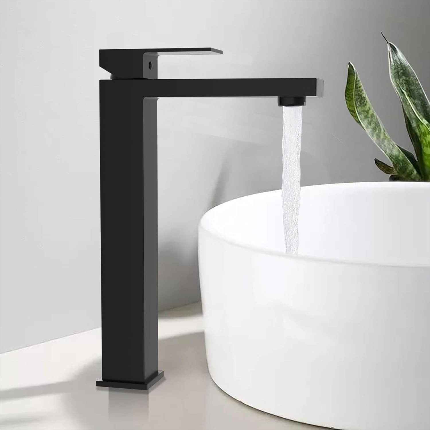 Rubinetto a collo alto per lavabo miscelatore in ottone nero RB158