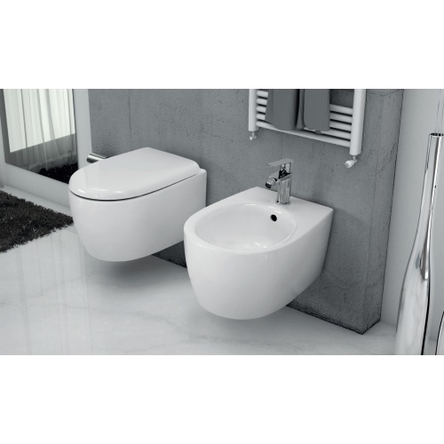 sanitari-moderni-sospesi-arrotondati